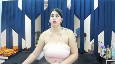 Snapshot of criistaal__ chatting on December 2024 08:15:02 AM Criistaal   online show from December 2024 08:15:02 AM