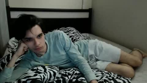 Snapshot of cris_peace chatting on October 2025 01:28:01 AM JOIN IN A FAN CLUB AND YOU WILL HAVE 90 OF MY PHOTOVIDEO FREE FANSLY - online show from October 2025 01:28:01 AM