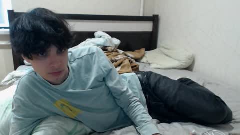 Snapshot of cris_peace chatting on November 2025 10:03:02 AM JOIN IN A FAN CLUB AND YOU WILL HAVE 90 OF MY PHOTOVIDEO FREE FANSLY - online show from November 2025 10:03:02 AM