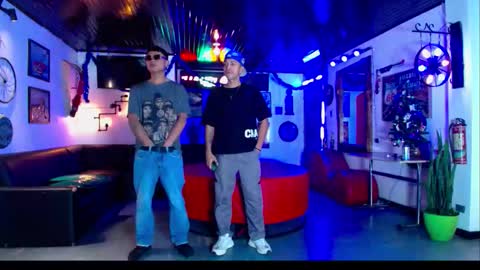 crismens online show from December 2025 08:05:02 PM