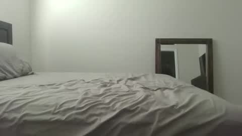 crissagurl online show from May 2026 06:37:01 PM