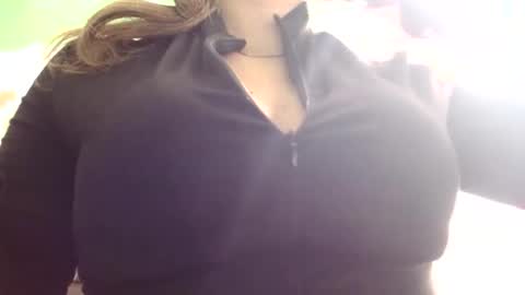 Snapshot of crisshantall chatting on August 2026 08:41:02 PM crisshantall online show from August 2026 08:41:02 PM