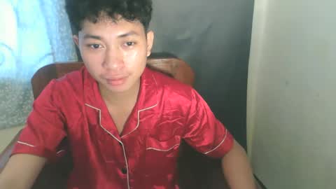 Snapshot of cristal1xox chatting on November 2025 02:24:02 AM cristal1xox online show from November 2025 02:24:02 AM