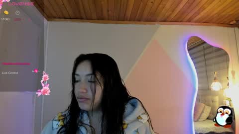 Snapshot of cristal__hot_1 chatting on May 2026 05:37:02 AM Cristal online show from May 2026 05:37:02 AM