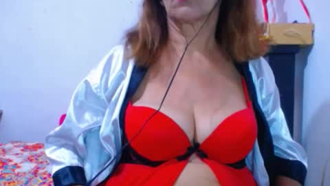 Snapshot of cristal_collins1 chatting on February 2025 11:49:02 AM cristal_collins1 online show from February 2025 11:49:02 AM