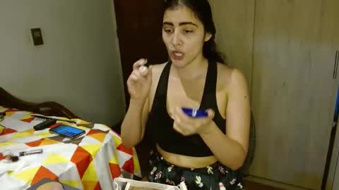 cristal heaven online show from April 2026 07:52:01 PM