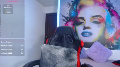 Snapshot of cristal_horny19 chatting on February 2025 04:09:02 AM Milena online show from February 2025 04:09:02 AM
