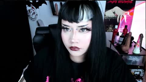 Snapshot of cristal_kosh chatting on September 2025 03:00:02 PM Cris online show from September 2025 03:00:02 PM