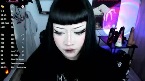 Snapshot of cristal_kosh chatting on July 2026 09:03:01 PM Cris online show from July 2026 09:03:01 PM