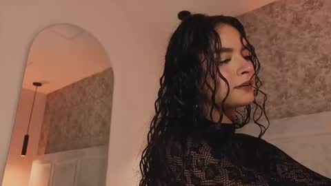 Snapshot of cristal_roberts_ chatting on December 2025 01:52:02 PM Cristal online show from December 2025 01:52:02 PM