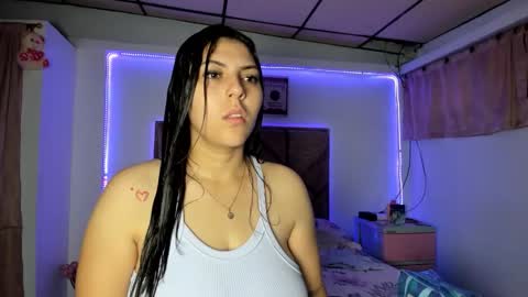 cristal_smith20 online show from March 2026 12:00:02 PM