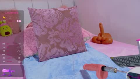 Snapshot of cristal_subin69 chatting on October 2025 02:06:02 PM STEFANYIG cristalsubin online show from October 2025 02:06:02 PM