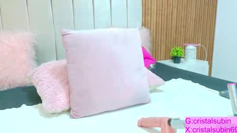 Snapshot of cristal_subin69 chatting on November 2025 12:15:01 PM STEFANYIG cristalsubin online show from November 2025 12:15:01 PM