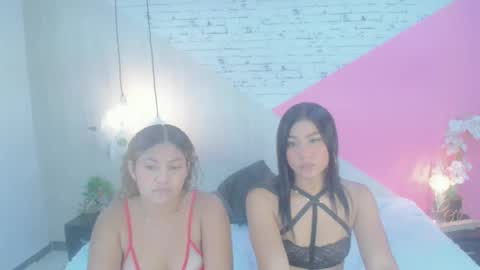 Snapshot of cristal_war chatting on November 2025 11:51:02 PM Cristal online show from November 2025 11:51:02 PM