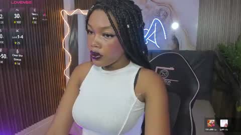 Snapshot of cristalbroke_tay chatting on June 2026 07:16:02 PM Crystalbroke online show from June 2026 07:16:02 PM