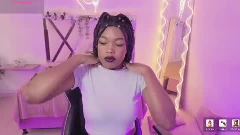 Snapshot of cristalbroke_tay chatting on June 2026 07:07:02 PM Crystalbroke online show from June 2026 07:07:02 PM