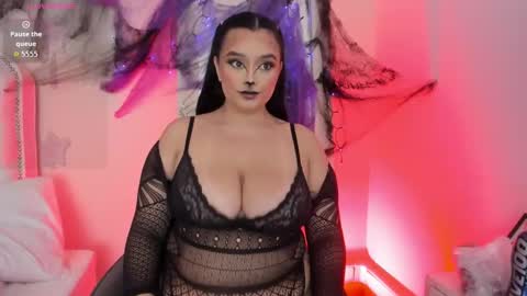 Cristal Cute  online show from October 2025 01:45:02 PM