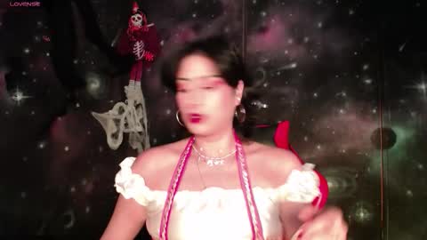 Cristal de Leon online show from October 2025 09:14:02 PM