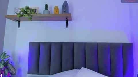 cristalfoxy_ online show from May 2026 07:41:02 PM