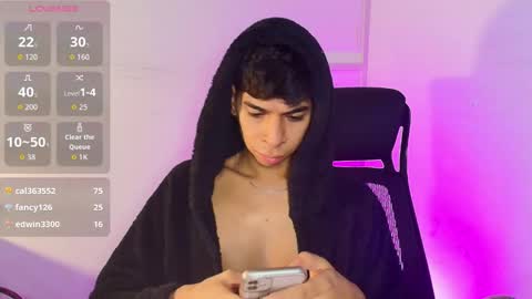 Snapshot of cristhian_slytherin chatting on December 2025 04:28:02 AM cristhian online show from December 2025 04:28:02 AM