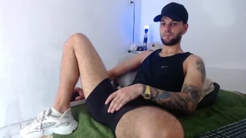 cristianhot125 online show from May 2026 05:07:02 PM