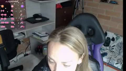 Snapshot of cristin_doll chatting on June 2026 02:54:01 PM cristina online show from June 2026 02:54:01 PM