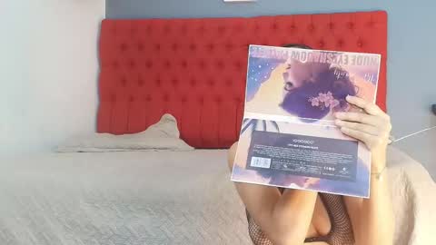 Cris  online show from February 2026 07:40:01 PM