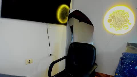 Snapshot of cristobal12cock chatting on November 2025 03:34:01 PM Cristian online show from November 2025 03:34:01 PM