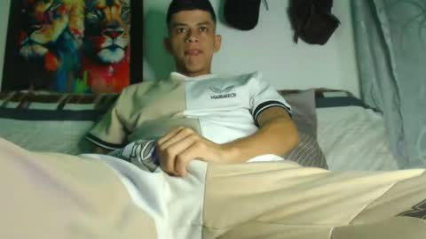 criistofer online show from November 2025 06:17:02 AM