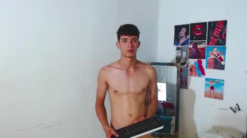 Cristofer online show from March 2025 04:25:02 AM