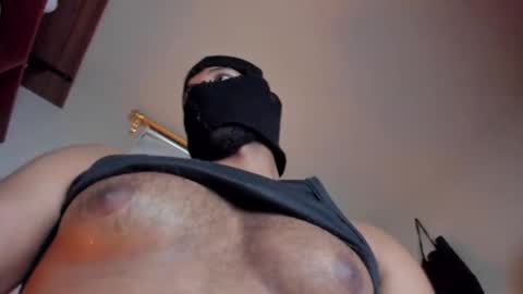 Snapshot of criston_monrrone chatting on October 2025 05:32:02 AM Criston online show from October 2025 05:32:02 AM