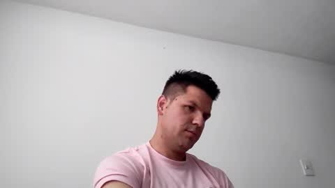 Snapshot of cristopher3042 chatting on February 2025 04:14:01 PM cristopher3042 online show from February 2025 04:14:01 PM