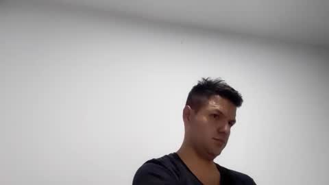 Snapshot of cristopher3042 chatting on February 2025 05:08:01 AM cristopher3042 online show from February 2025 05:08:01 AM