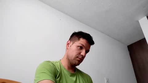 Snapshot of cristopher3042 chatting on February 2025 03:01:02 PM cristopher3042 online show from February 2025 03:01:02 PM