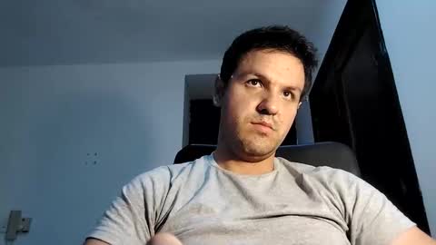 Snapshot of cristopher3042 chatting on November 2025 02:00:01 AM cristopher3042 online show from November 2025 02:00:01 AM