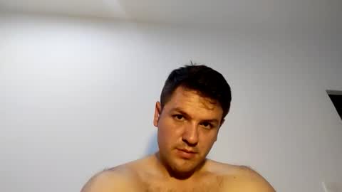 cristopher3042 online show from March 2026 04:47:01 AM