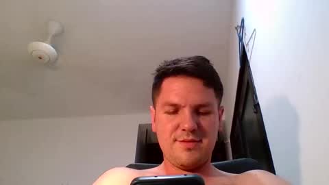 Snapshot of cristopher3042 chatting on May 2026 01:22:02 AM cristopher3042 online show from May 2026 01:22:02 AM