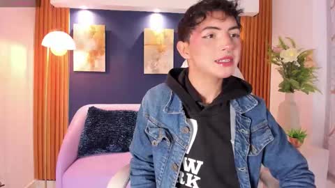 Cristopher  online show from March 2026 08:23:02 PM