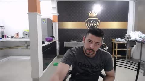 Snapshot of crisyoha4020 chatting on October 2025 11:48:01 PM crisyoha4020 online show from October 2025 11:48:01 PM