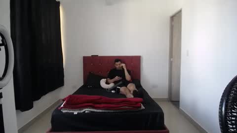 Snapshot of crisyoha4020 chatting on November 2025 01:33:02 PM crisyoha4020 online show from November 2025 01:33:02 PM