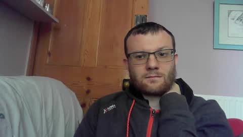 Snapshot of cropper4fun chatting on September 2025 01:27:01 PM Cropper online show from September 2025 01:27:01 PM