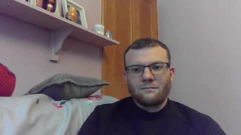 Snapshot of cropper4fun chatting on November 2025 03:45:02 PM Cropper online show from November 2025 03:45:02 PM