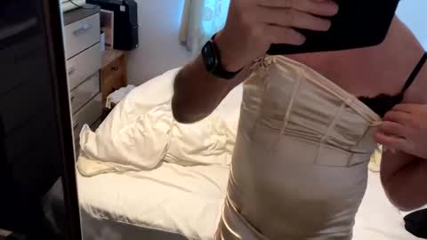 Snapshot of crossdressing_girlie chatting on January 2025 12:36:02 PM Stephanie online show from January 2025 12:36:02 PM