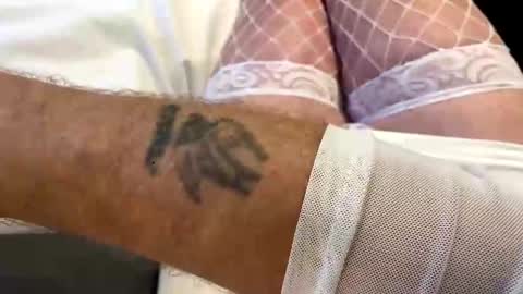 Snapshot of crossdressing_girlie chatting on February 2025 08:27:02 AM Stephanie online show from February 2025 08:27:02 AM