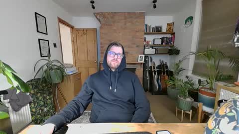 Snapshot of crouchendtiger chatting on March 2026 11:56:02 PM crouchendtiger online show from March 2026 11:56:02 PM