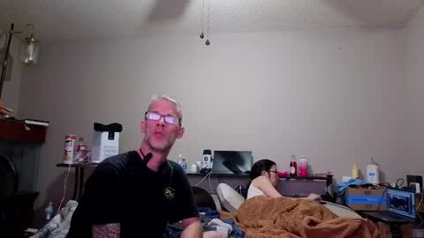 Crownandkat online show from February 2026 02:51:01 AM