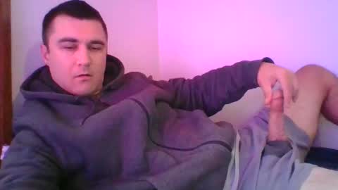 Snapshot of crush380 chatting on December 2024 06:05:01 PM Crush380 online show from December 2024 06:05:01 PM