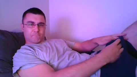 Snapshot of crush380 chatting on February 2025 10:55:02 PM Crush380 online show from February 2025 10:55:02 PM