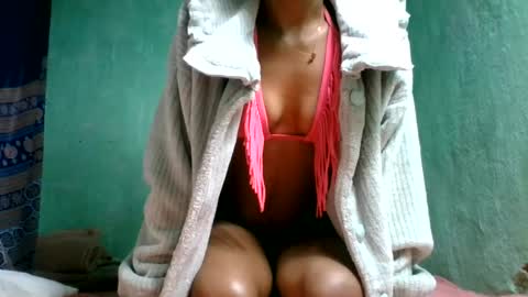 Snapshot of crushlove069 chatting on July 2026 04:44:01 PM crushlove069 online show from July 2026 04:44:01 PM