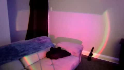 cruz815 online show from March 2026 05:00:02 AM